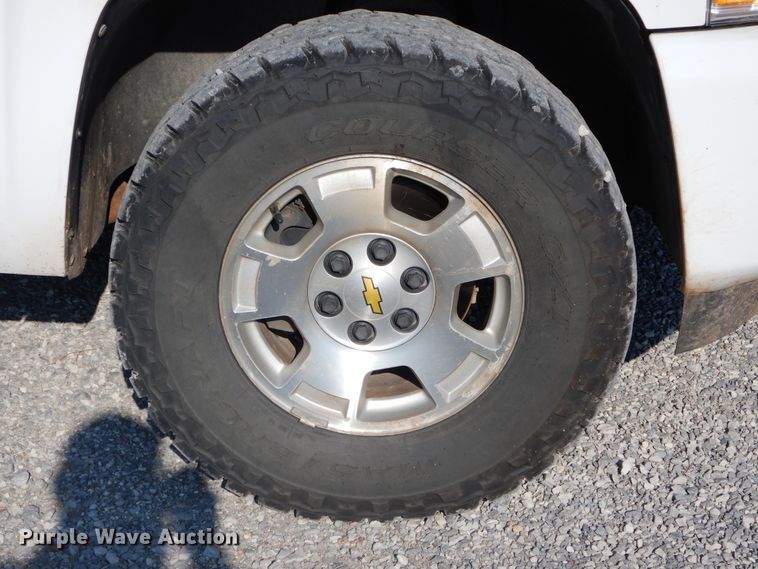 image for item FI9964 2010 Chevrolet Silverado 1500 Ext. Cab pickup truck