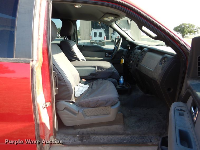 image for item FI9965 2013 Ford F150 SuperCab pickup truck