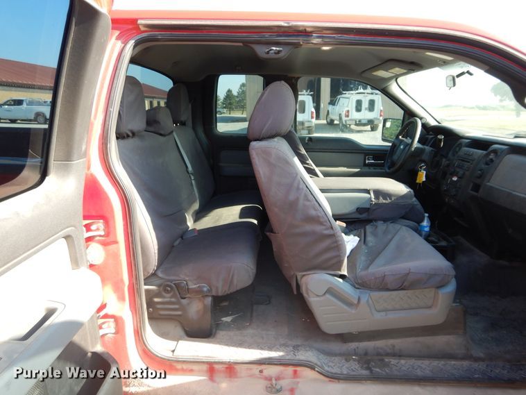 image for item FI9965 2013 Ford F150 SuperCab pickup truck