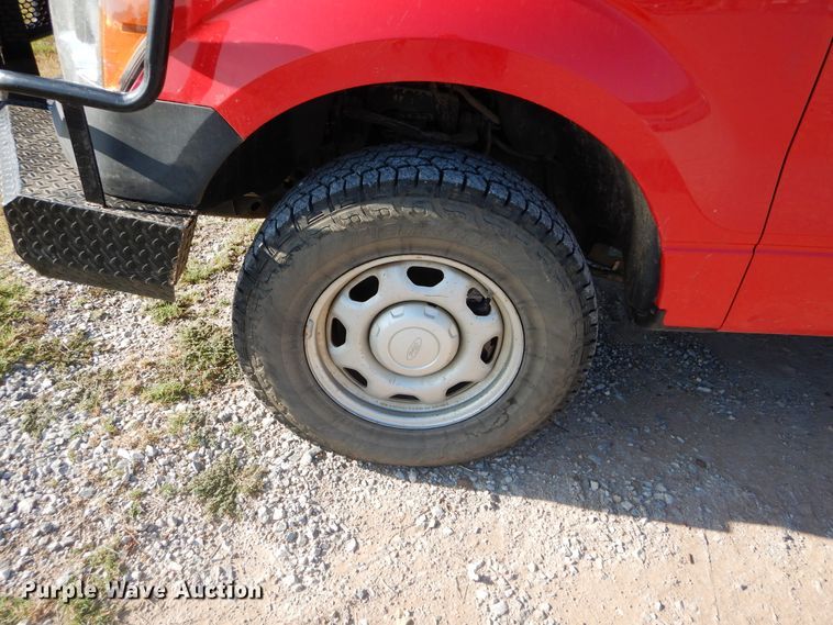 image for item FI9965 2013 Ford F150 SuperCab pickup truck