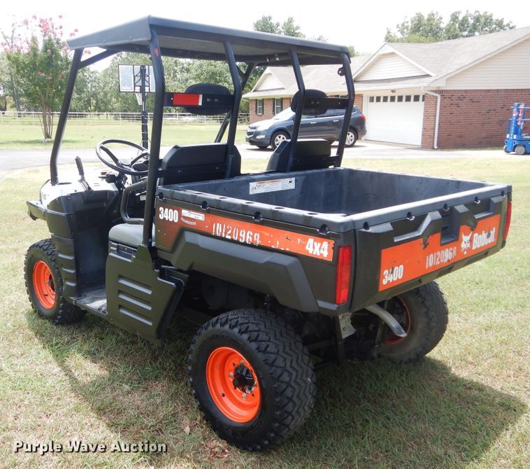 image for item FI9983 2013 Bobcat 3200 utility vehicle