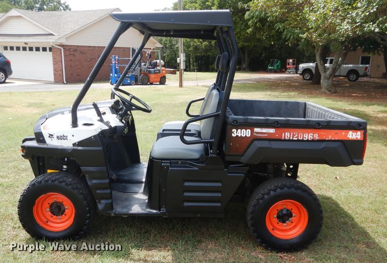 image for item FI9983 2013 Bobcat 3200 utility vehicle