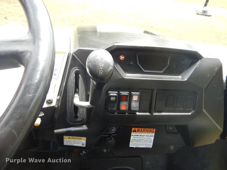 image for item FI9983 2013 Bobcat 3200 utility vehicle