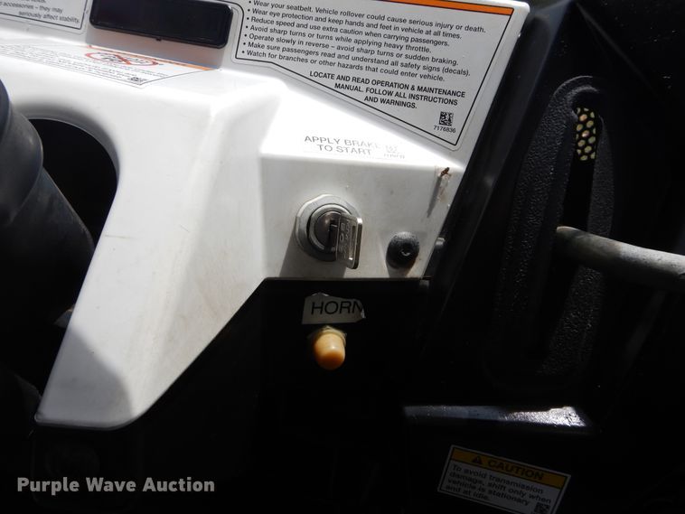 image for item FI9983 2013 Bobcat 3200 utility vehicle