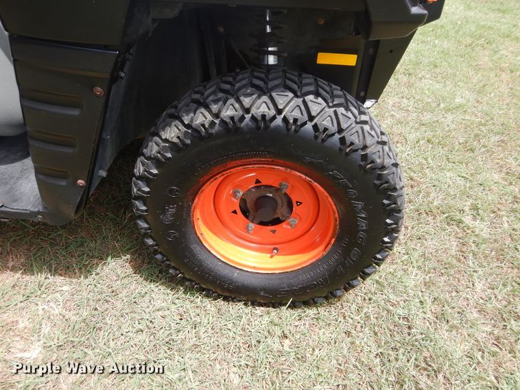 image for item FI9983 2013 Bobcat 3200 utility vehicle