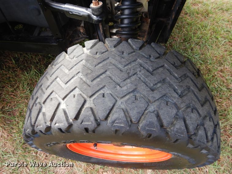 image for item FI9983 2013 Bobcat 3200 utility vehicle