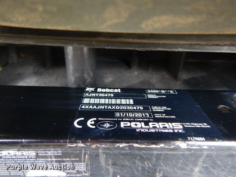 image for item FI9983 2013 Bobcat 3200 utility vehicle