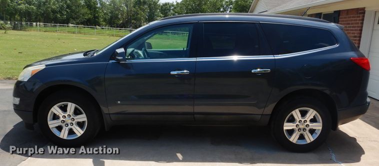 image for item FI9985 2010 Chevrolet Traverse SUV