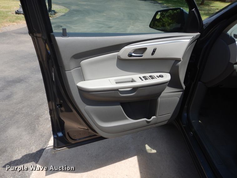 image for item FI9985 2010 Chevrolet Traverse SUV