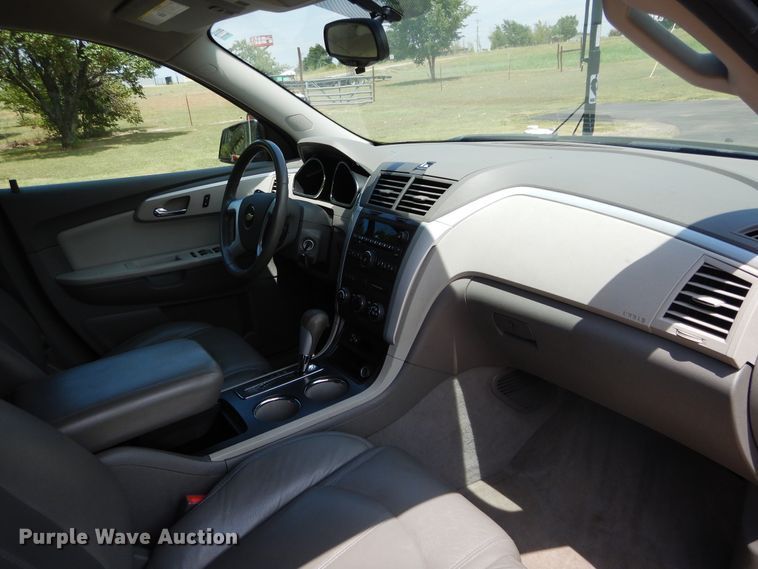 image for item FI9985 2010 Chevrolet Traverse SUV