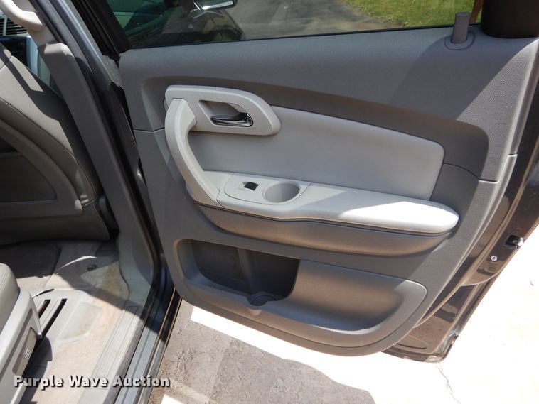 image for item FI9985 2010 Chevrolet Traverse SUV