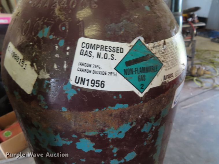 image for item FJ9217 (2) argon/carbon dioxide bottles