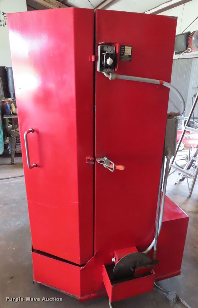 image for item FJ9218 2008 Ranger RS-750 parts washing cabinet