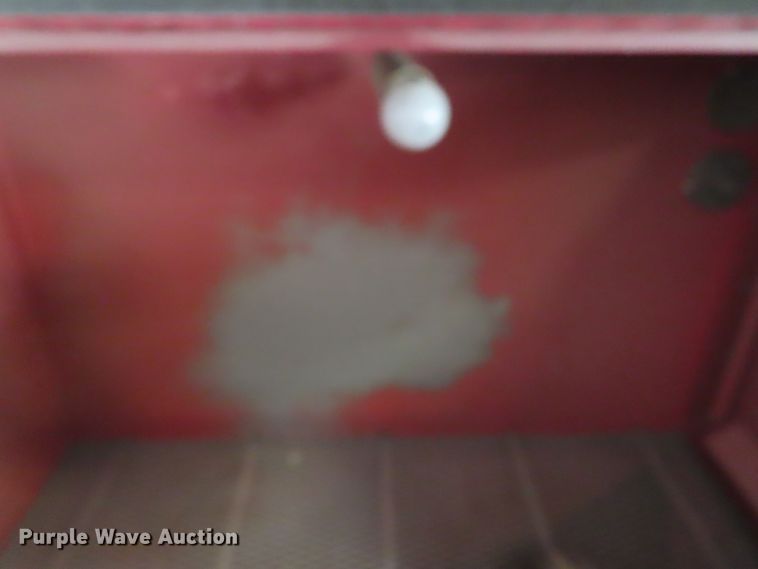 image for item FJ9219 Snap-on YA3625A sandblasting cabinet