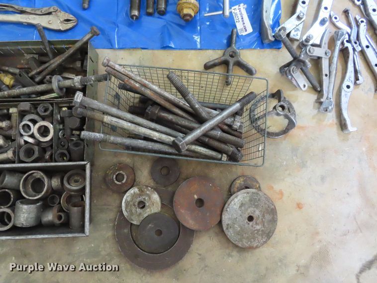 image for item FJ9222 Pullers