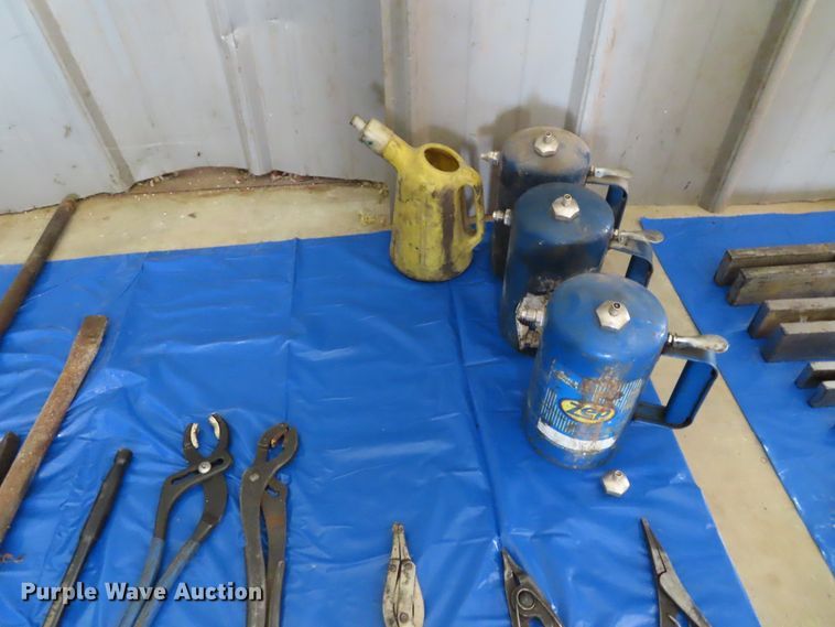 image for item FJ9223 Tools