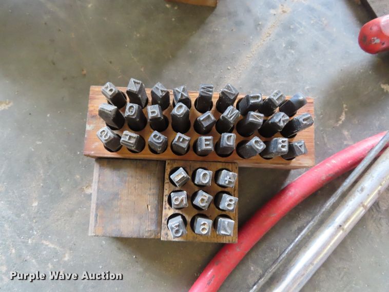 image for item FJ9235 Tools