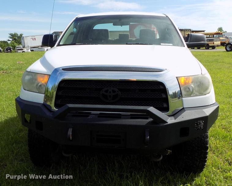 image for item FJ9311 2008 Toyota Tundra SR5 Double Cab pickup truck