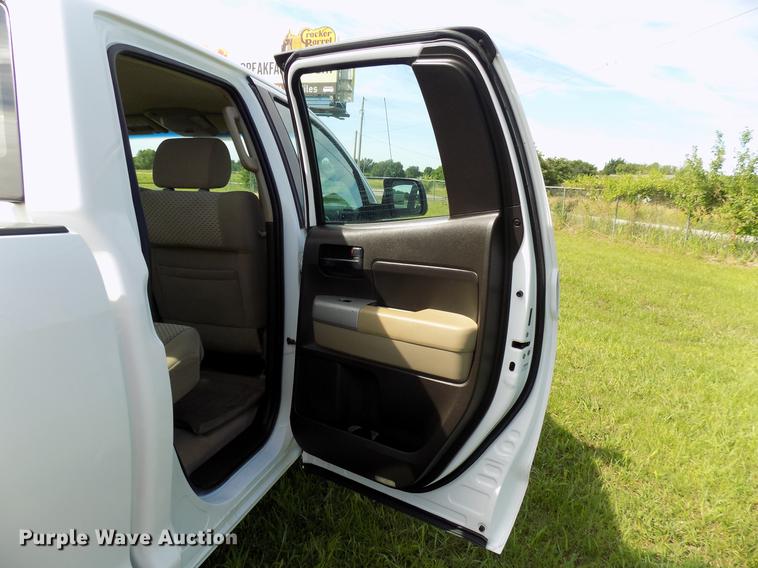 image for item FJ9311 2008 Toyota Tundra SR5 Double Cab pickup truck