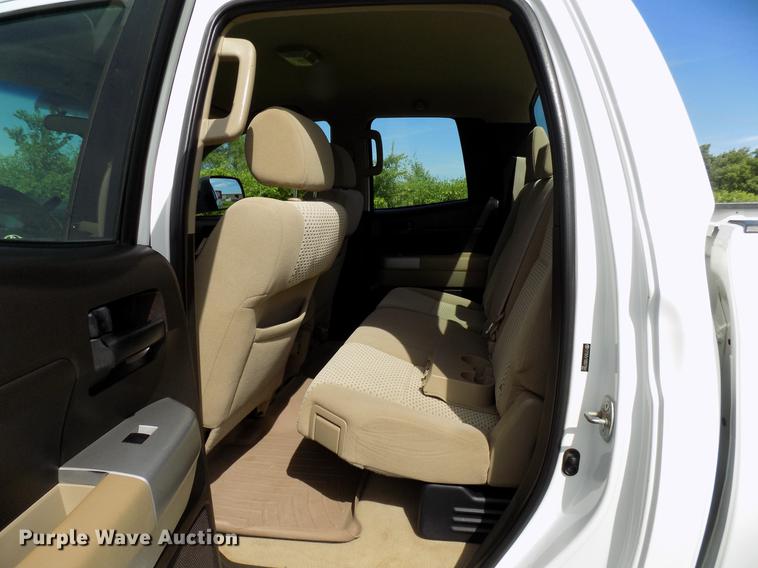 image for item FJ9311 2008 Toyota Tundra SR5 Double Cab pickup truck