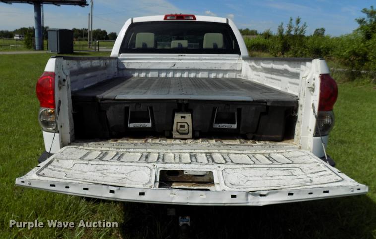 image for item FJ9311 2008 Toyota Tundra SR5 Double Cab pickup truck