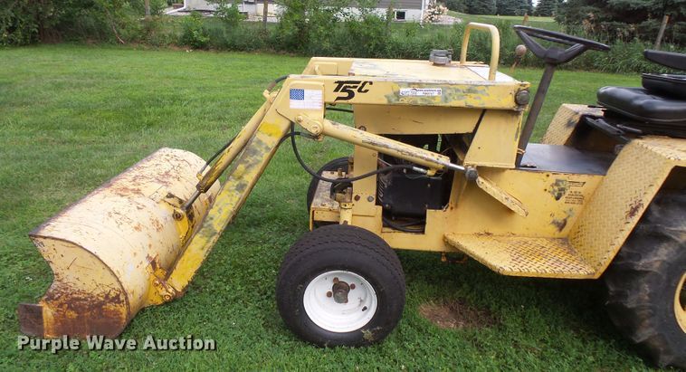 image for item FM9747 Terramite T5C backhoe