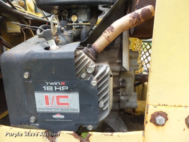 image for item FM9747 Terramite T5C backhoe