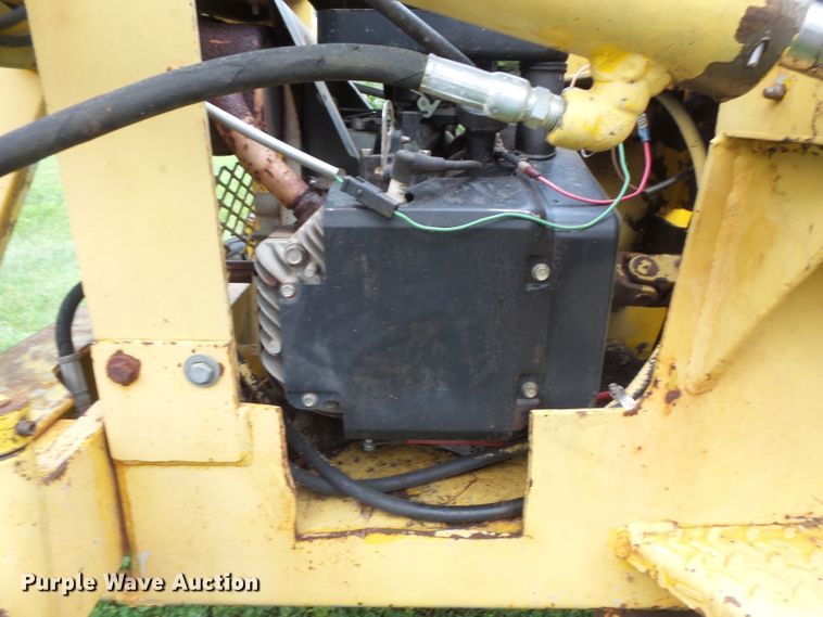 image for item FM9747 Terramite T5C backhoe