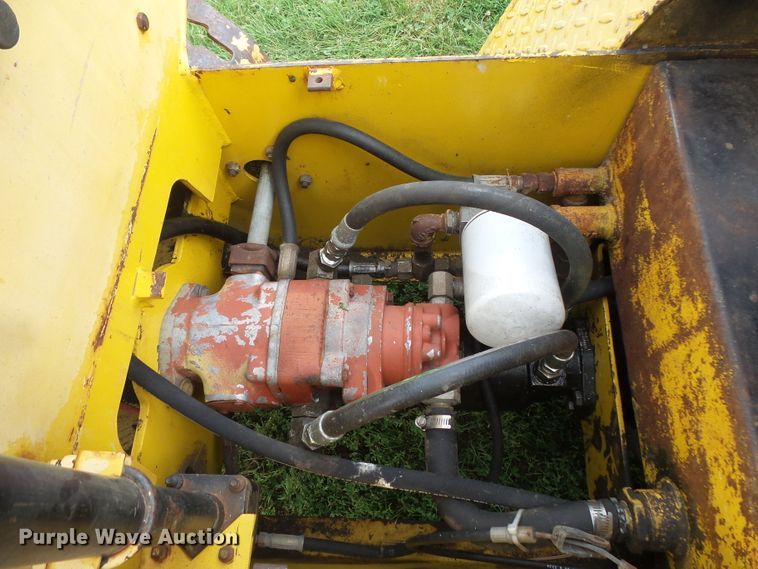 image for item FM9747 Terramite T5C backhoe