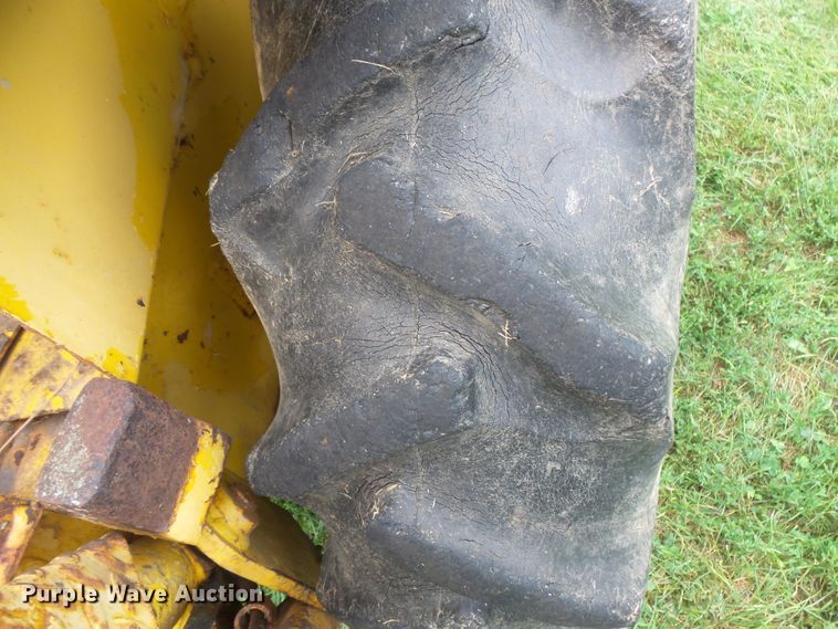 image for item FM9747 Terramite T5C backhoe