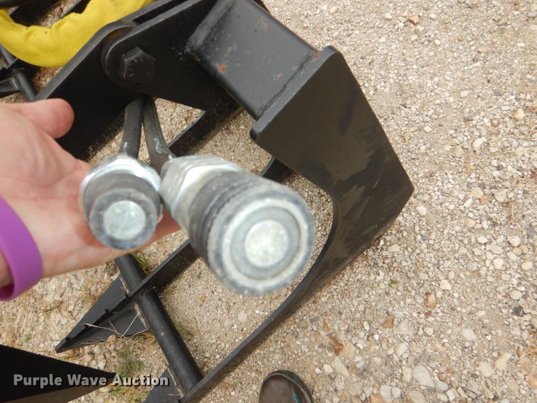 image for item FP9190 Skid steer root grappler
