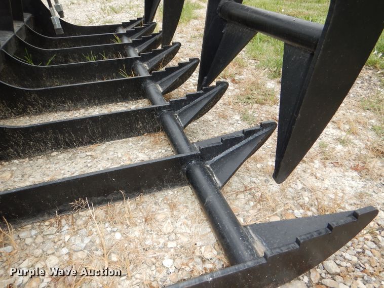 image for item FP9190 Skid steer root grappler