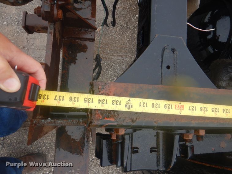 image for item FT9419 2009 Sterling L8500 truck cab and chassis