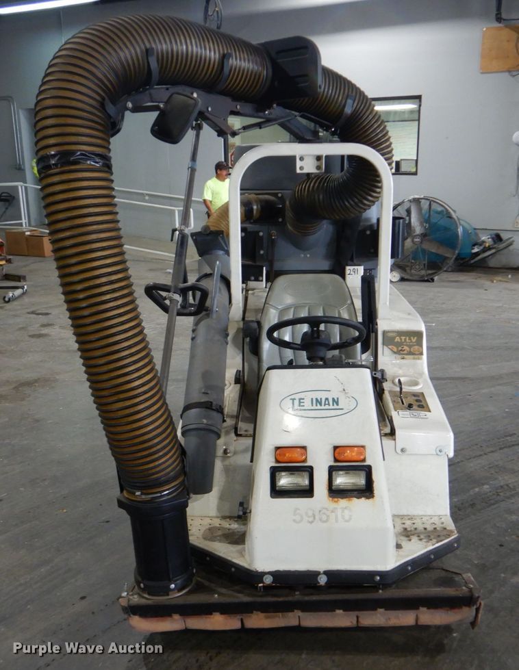 image for item FT9422 Tennant ATLV 4300 sweeper