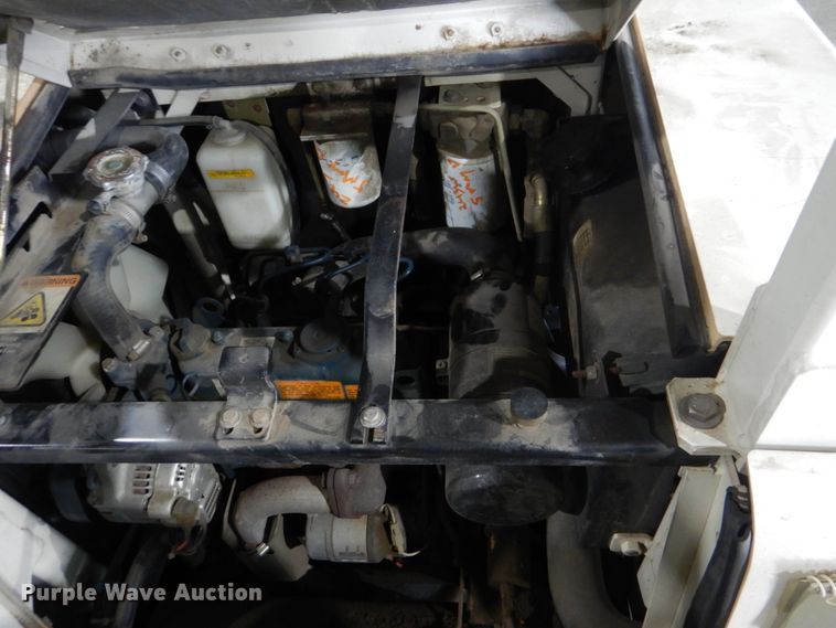 image for item FT9422 Tennant ATLV 4300 sweeper