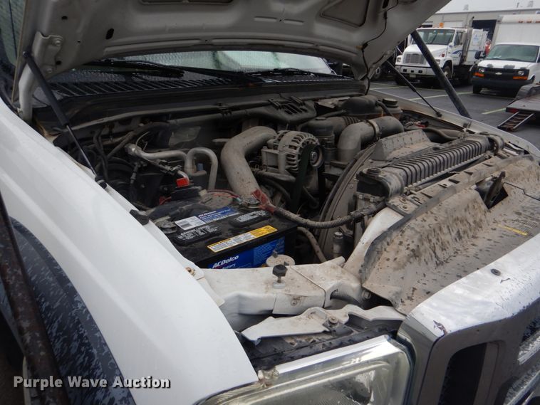 image for item FT9424 2006 Ford F550 flatbed truck