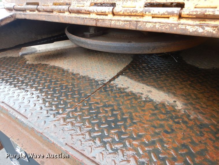 image for item FT9424 2006 Ford F550 flatbed truck