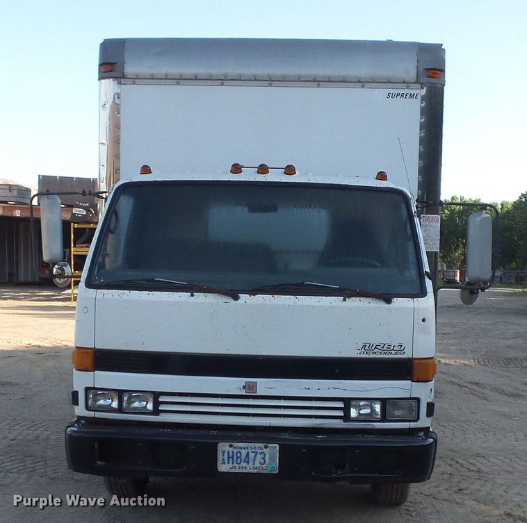 image for item FU9249 1994 Isuzu NPR box truck