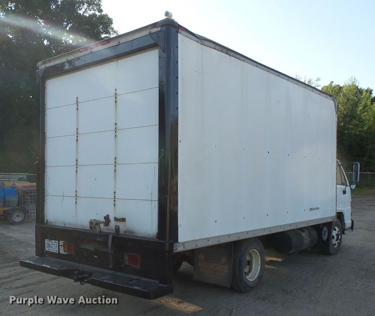 image for item FU9249 1994 Isuzu NPR box truck