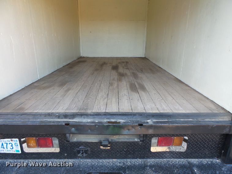 image for item FU9249 1994 Isuzu NPR box truck