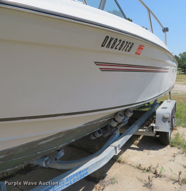 image for item FV9013 1987 Dixie Bluefin 821 boat