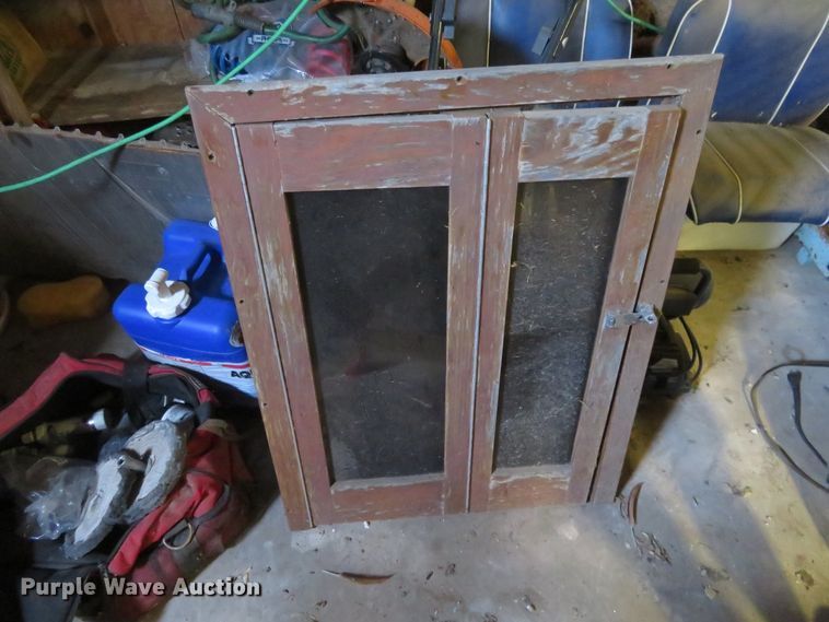 image for item FV9013 1987 Dixie Bluefin 821 boat