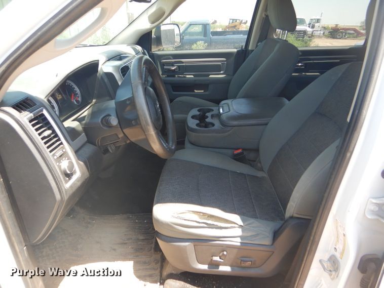 image for item FY9684 2014 Dodge Ram 2500 Crew Cab pickup truck