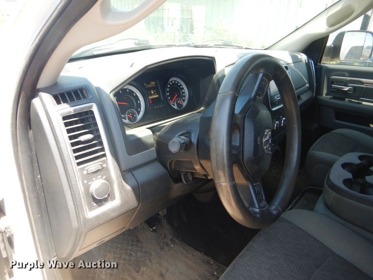 image for item FY9684 2014 Dodge Ram 2500 Crew Cab pickup truck