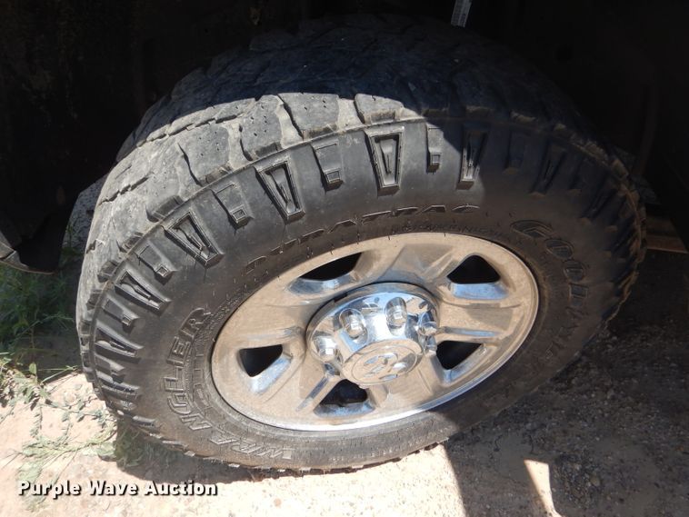 image for item FY9684 2014 Dodge Ram 2500 Crew Cab pickup truck