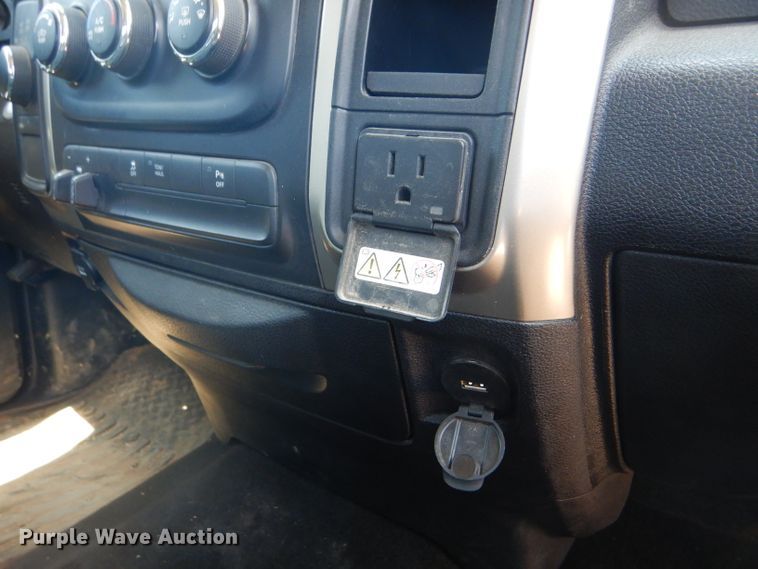 image for item FY9684 2014 Dodge Ram 2500 Crew Cab pickup truck