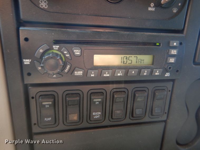 image for item FY9686 2012 International TerraStar Crew Cab flatbed truck