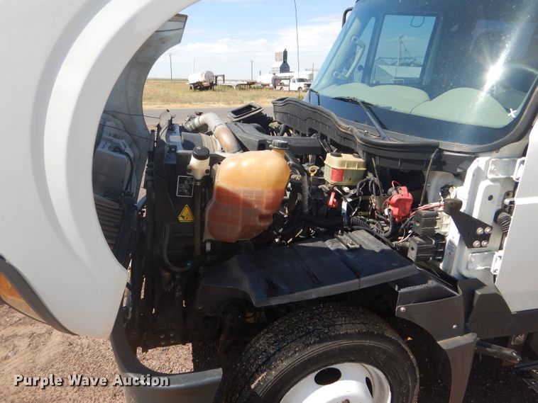 image for item FY9686 2012 International TerraStar Crew Cab flatbed truck