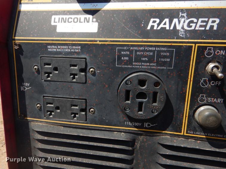 image for item FY9691 2004 Ford F350 Super Duty XLT Crew Cab utility bed pickup truck