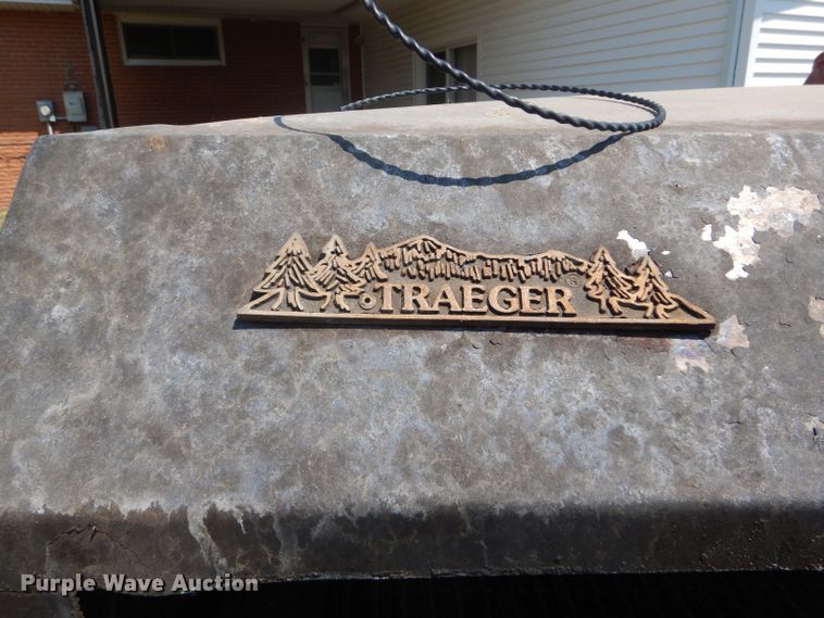 image for item FY9728 Traeger pellet grill